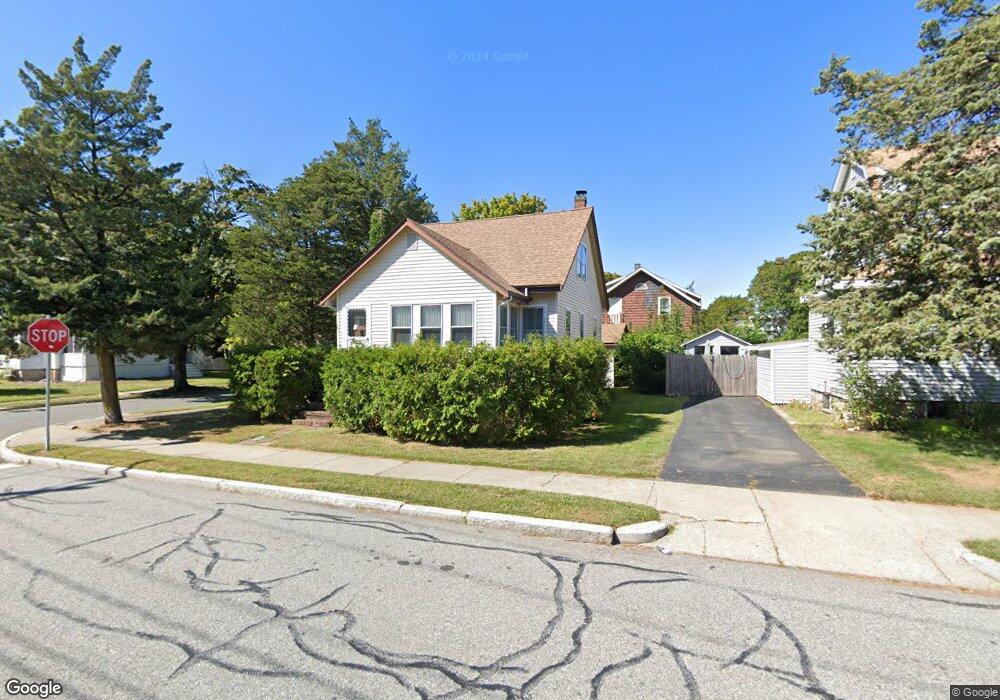 9 Hanson St, Wakefield, MA 01880 - photo 1
