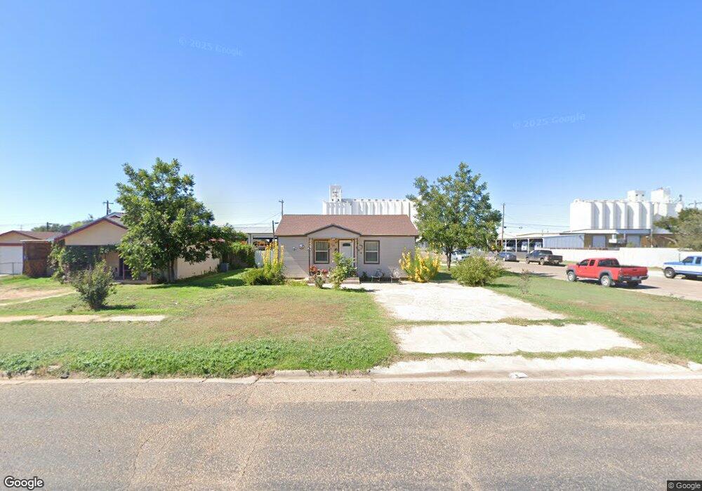 504 S Klein Ave, Dumas, TX 79029 - photo 1