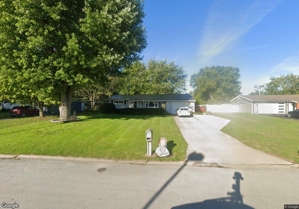503 S Wagner Ave, Wapakoneta, OH 45895 - photo 1