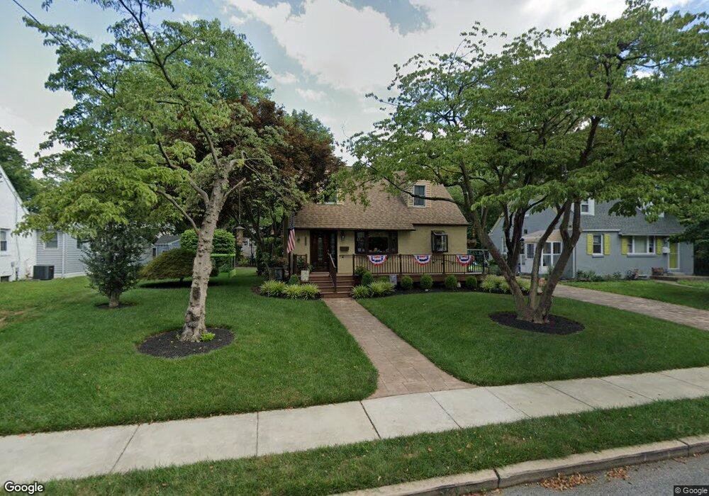 1208 Villanova Ave, Folsom, PA 19033 - photo 1