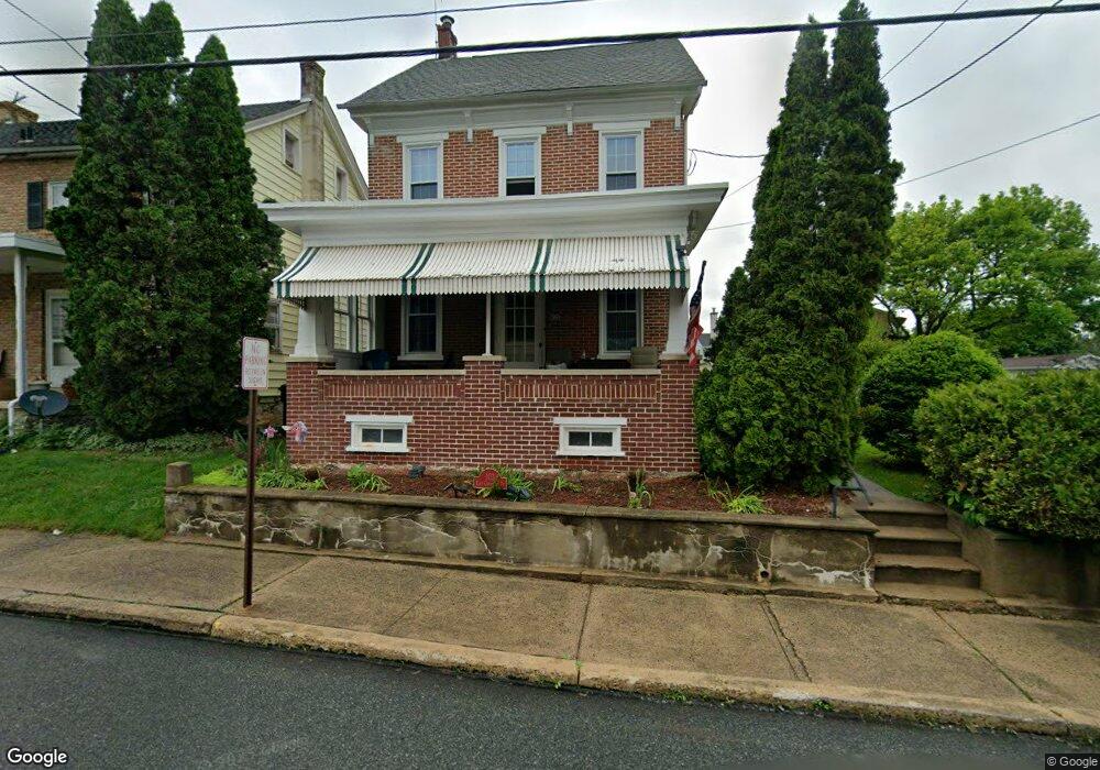 103 E Chestnut St, Bechtelsville, PA 19505 - photo 1