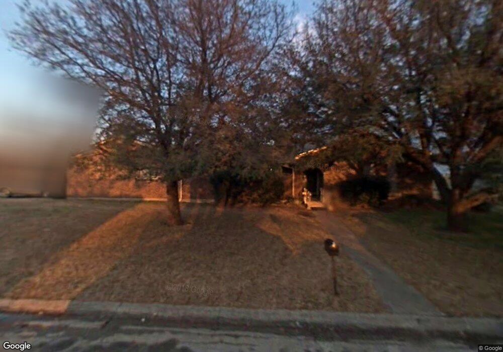 1928 Arkansas St, Gainesville, TX 76240 - photo 1