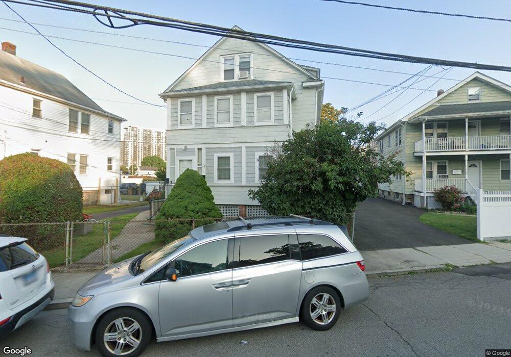 49 Elmcroft Rd, Stamford, CT 06902 - photo 1