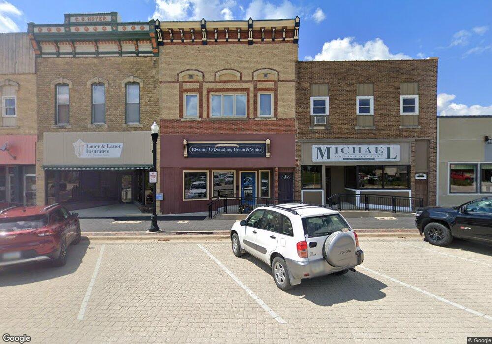 125 N Vine St, West Union, IA 52175 - photo 1