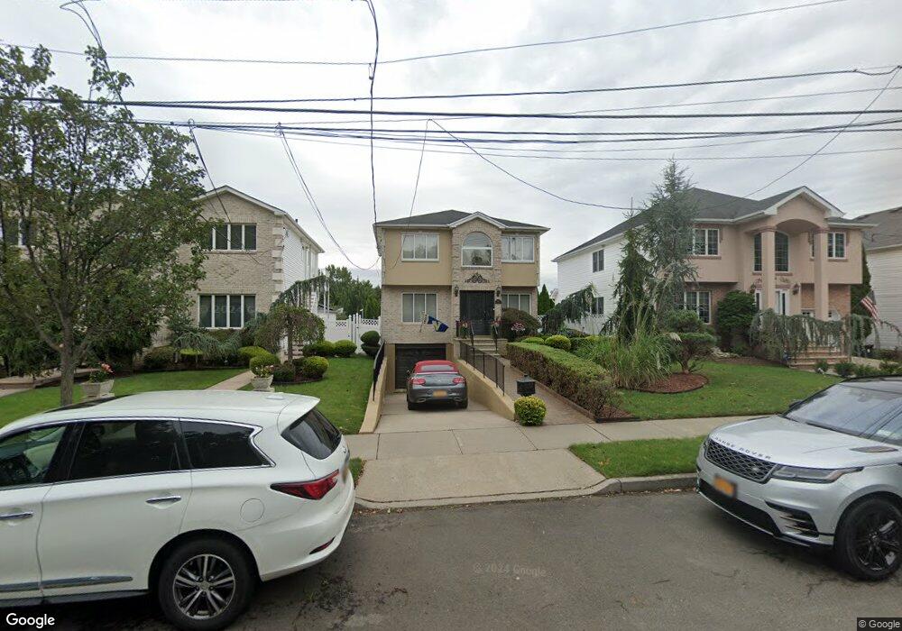 128 Bartow Ave, Staten Island, NY 10309 - photo 1