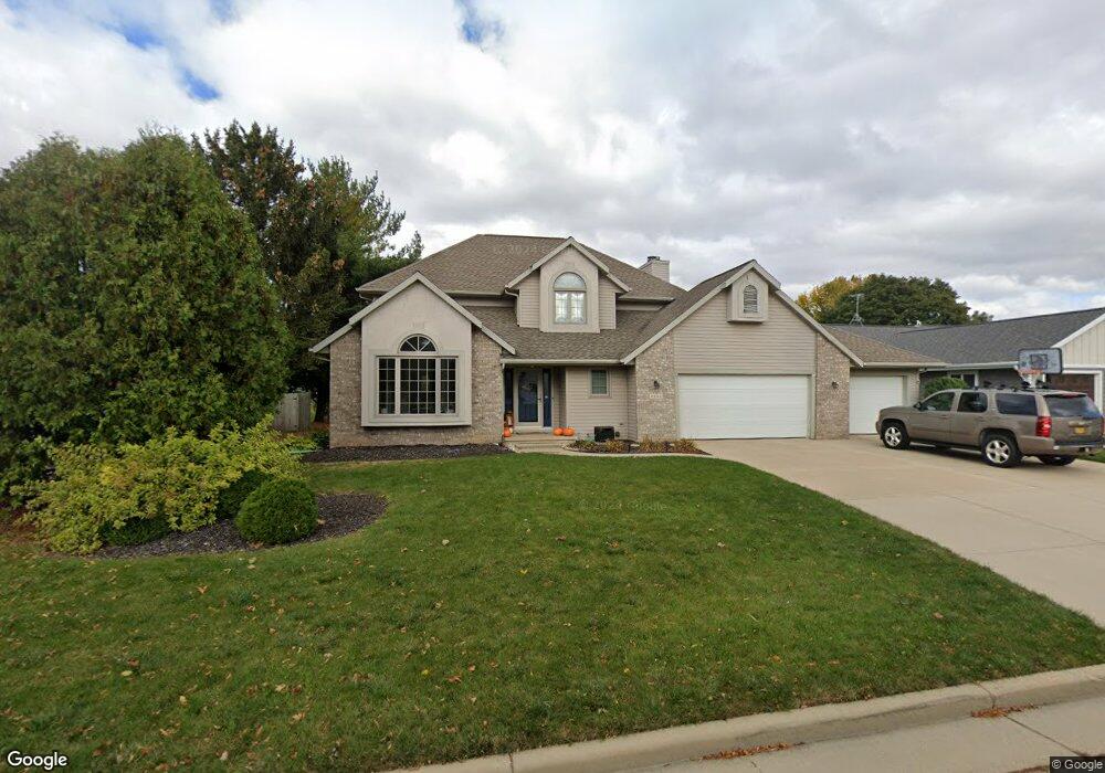 3235 N Country Run Dr, Appleton, WI 54914 - photo 1
