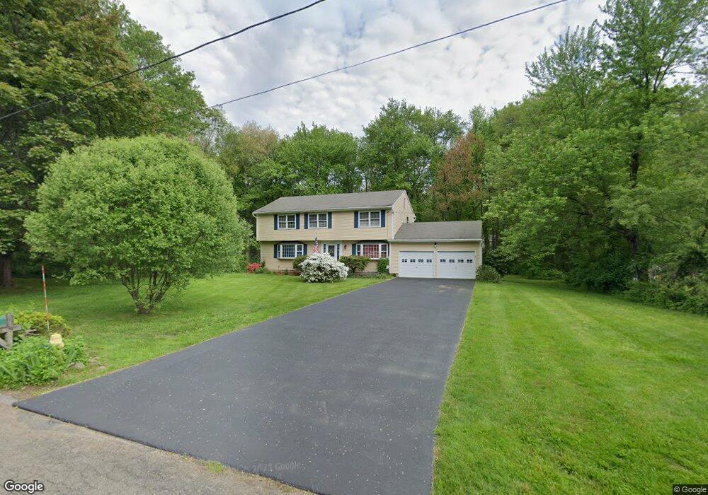 104 Scenic Hill Rd, Trumbull, CT 06611 - photo 1