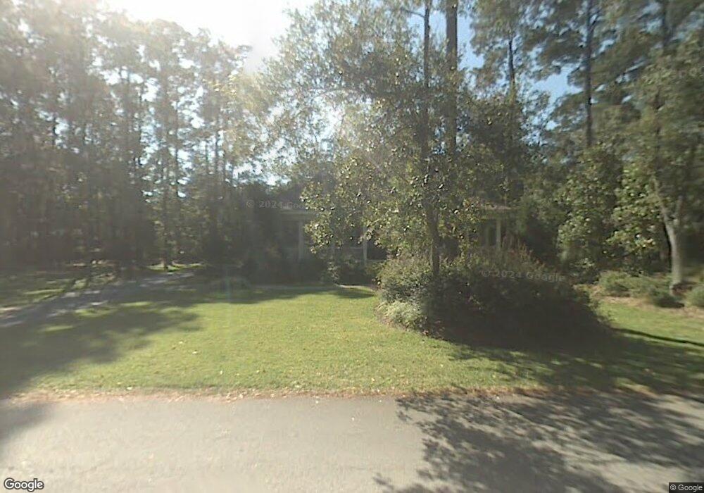 217 Commodore Dr, Savannah, GA 31410 - photo 1