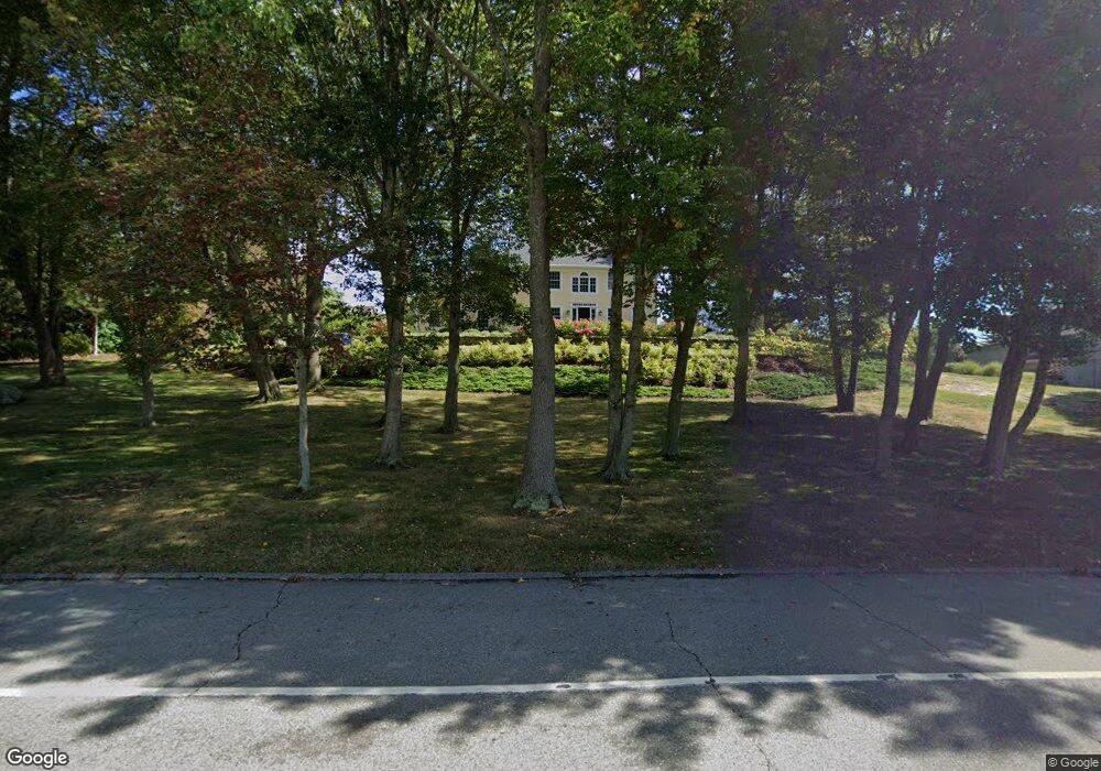 750 Groton Long Point Rd, Groton, CT 06340 - photo 1