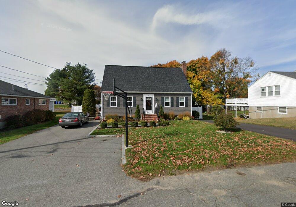 9 Sumner Ave, Wakefield, MA 01880 - photo 1