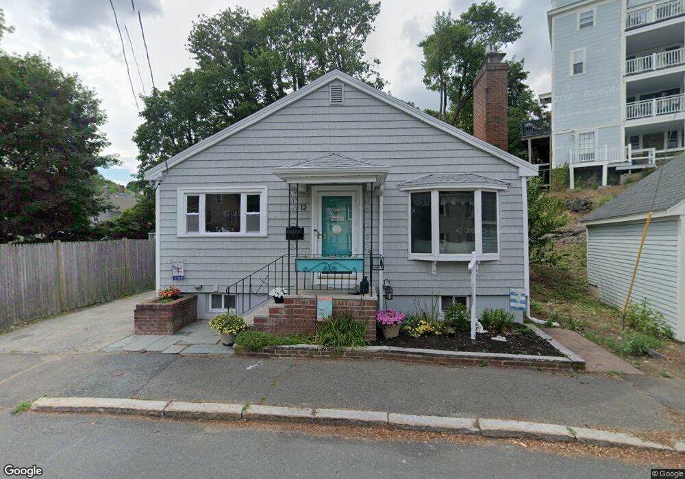 12 Shore Ave, Salem, MA 01970 - photo 1