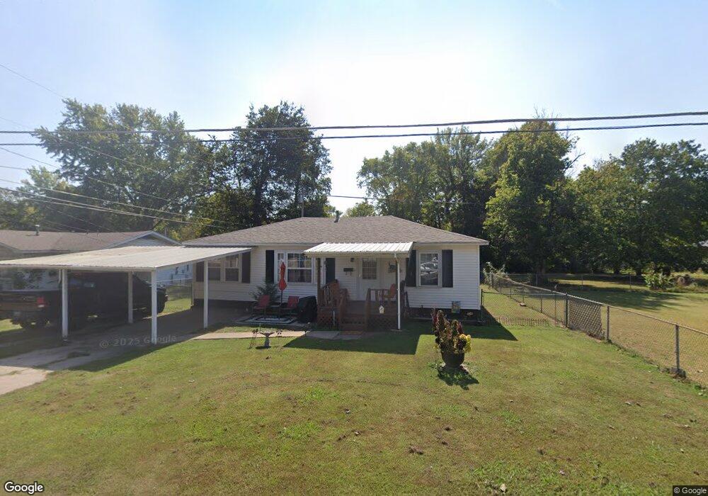 309 Parker St, Tahlequah, OK 74464 - photo 1