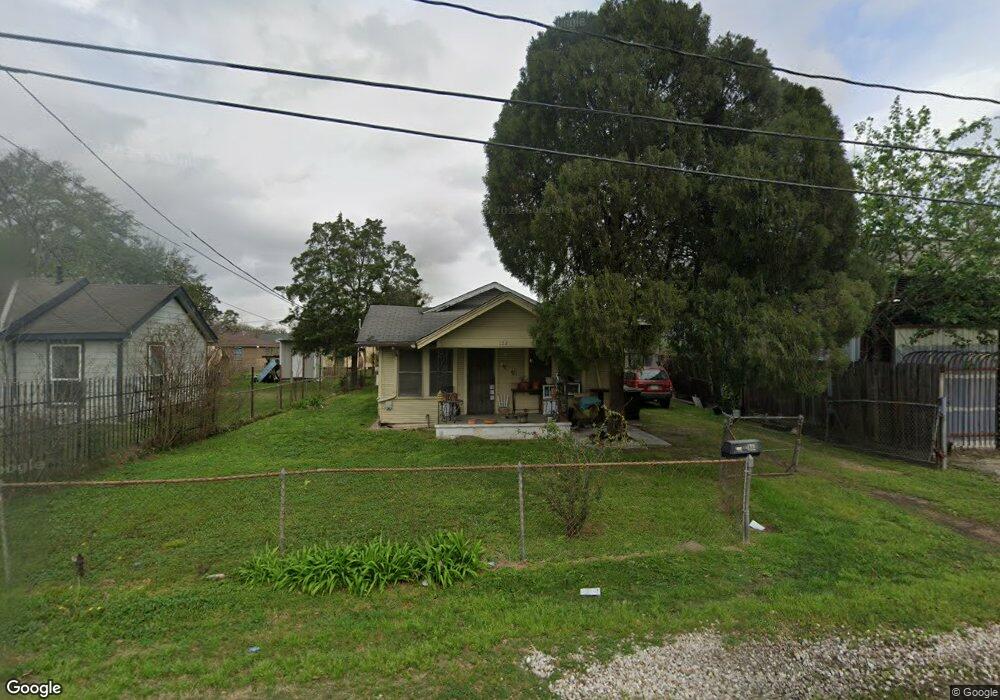 122 Riggs Rd, Houston, TX 77022 - photo 1