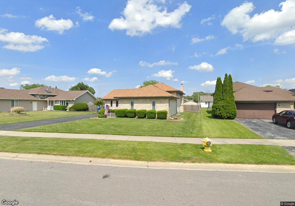 1407 Capri Ln, Dyer, IN 46311 - photo 1