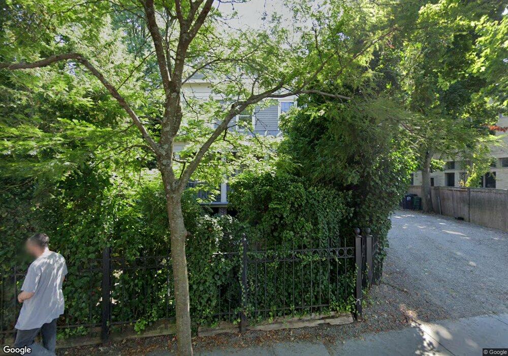 90 Putnam Ave unit 2    90, Cambridge, MA 02139 - photo 1