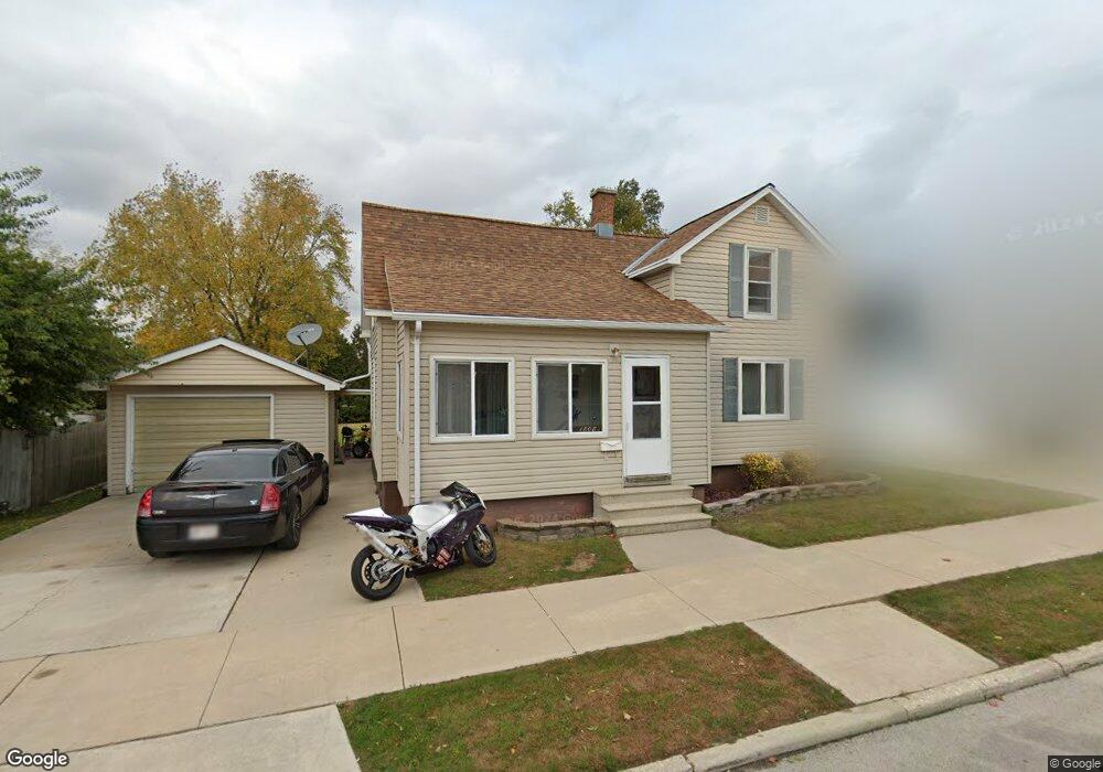 1808 13th St, Two Rivers, WI 54241 - photo 1