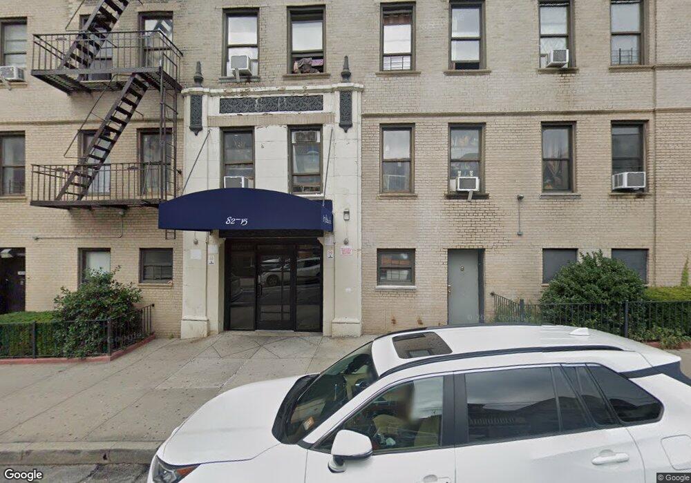 82-15 Britton Ave unit 2L, Flushing, NY 11373 - photo 1