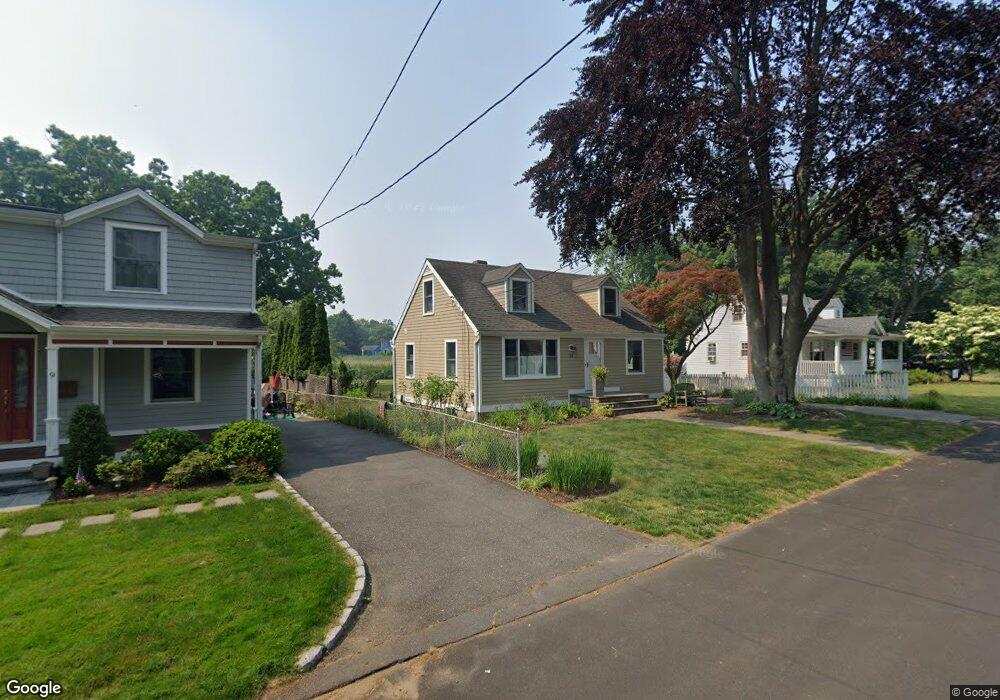 23 Beaumont Place, Fairfield, CT 06824 - photo 1