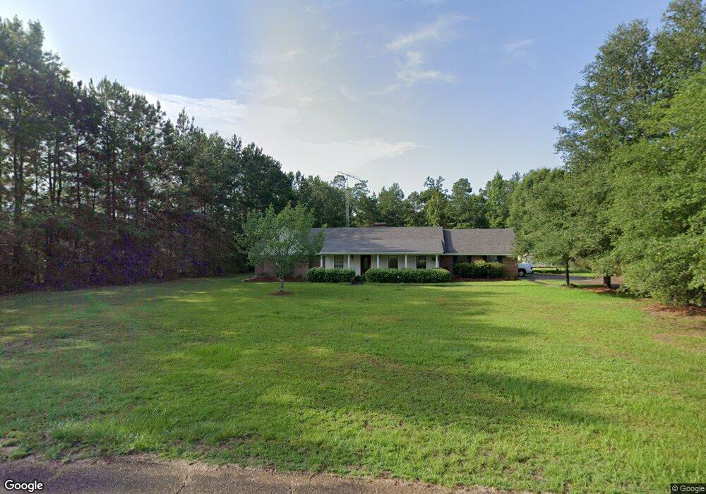 1005 Howell Dr, McComb, MS 39648 - photo 1
