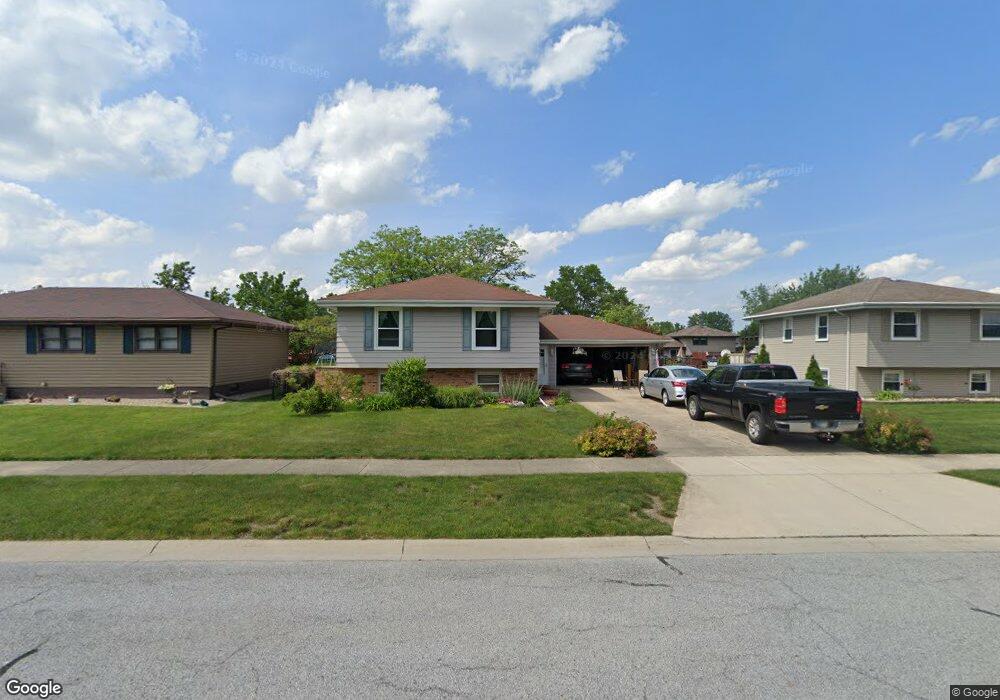 127 Lexington Dr, Dyer, IN 46311 - photo 1