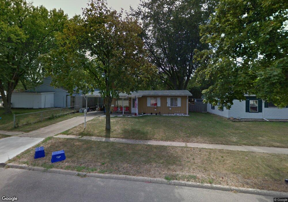 960 S 8th St, Marion, IA 52302 - photo 1