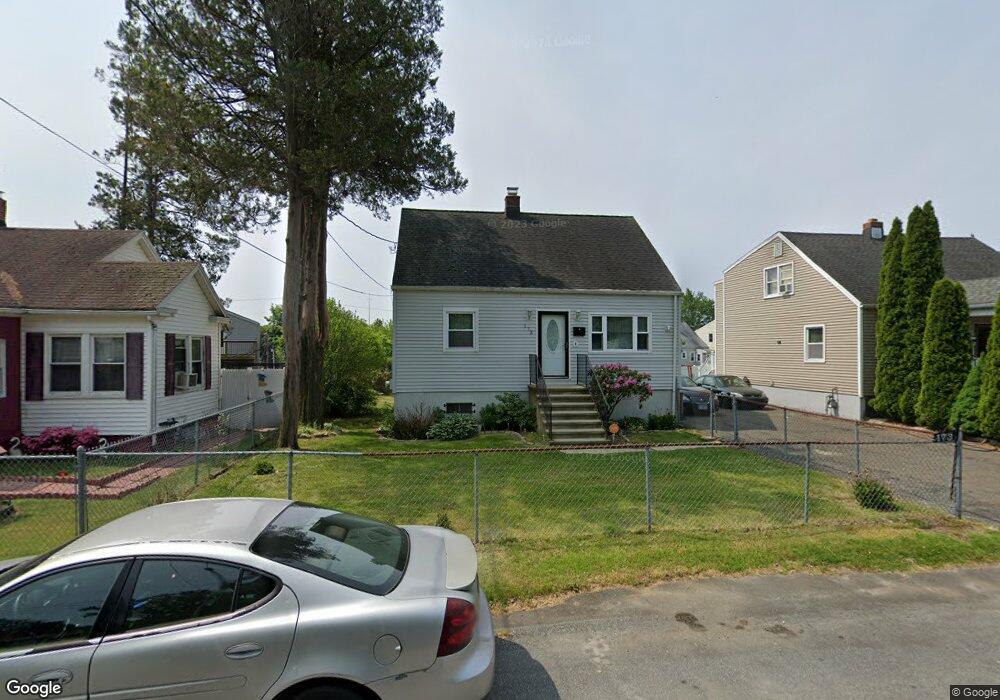 173 Marigold Ave, Bridgeport, CT 06606 - photo 1