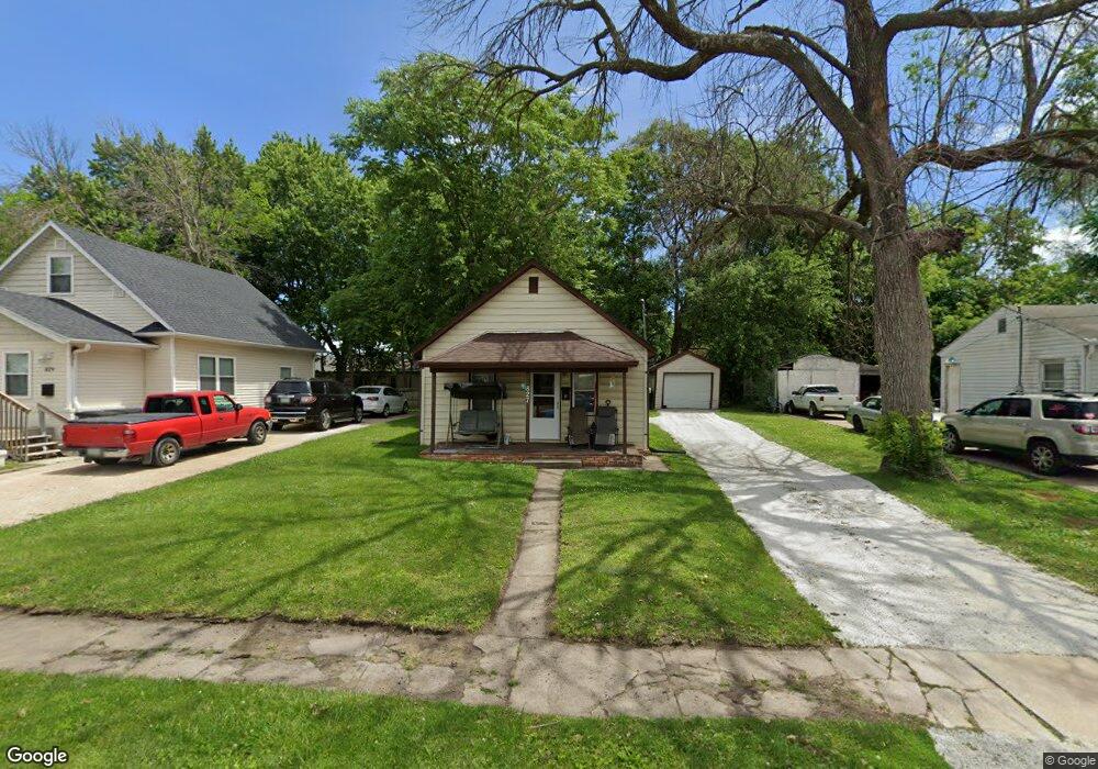 827 E 28th St, Des Moines, IA 50317 - photo 1