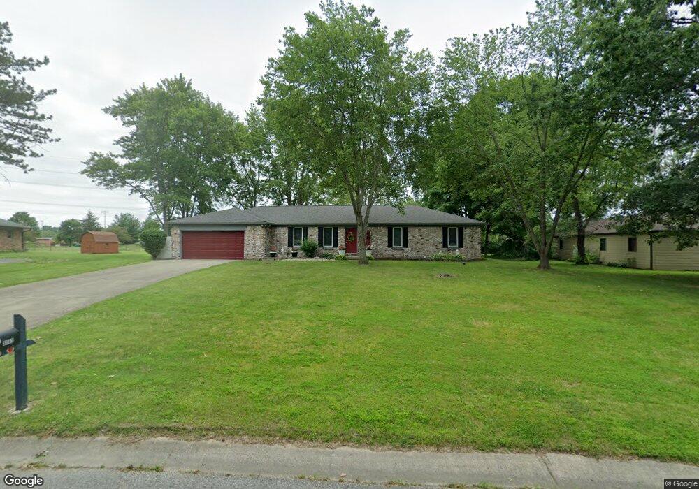 5983 Oak Hill East Dr, Plainfield, IN 46168 - photo 1