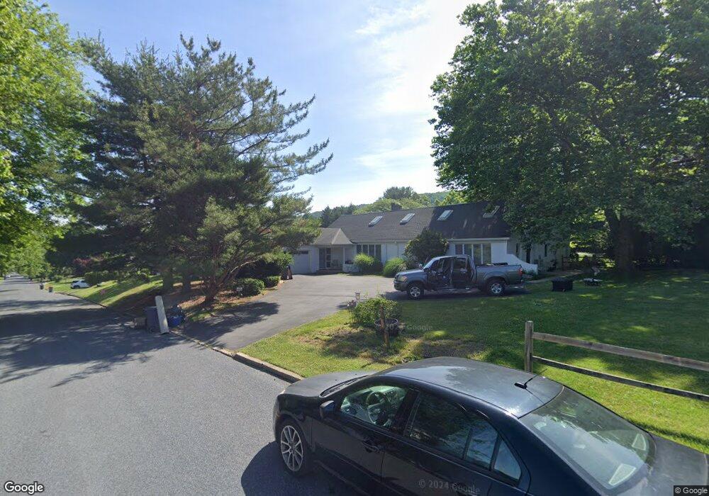 614 Glenwood St, Emmaus, PA 18049 - photo 1