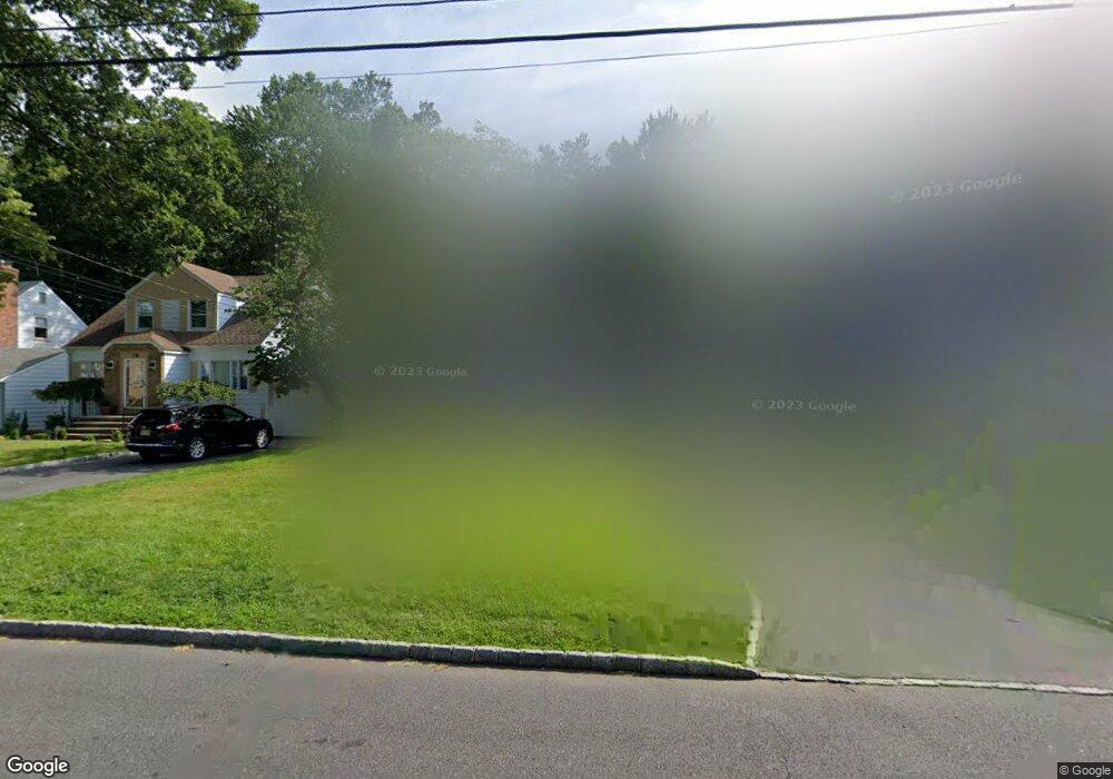 41 W Cedar St, Livingston, NJ 07039 - photo 1