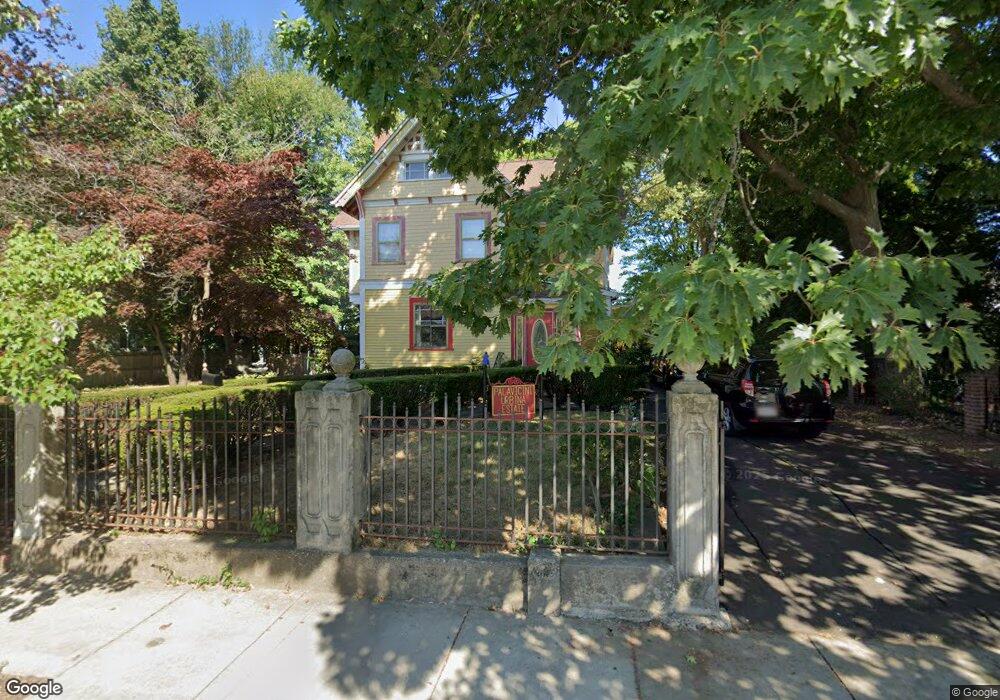 50 Acorn St, Malden, MA 02148 - photo 1