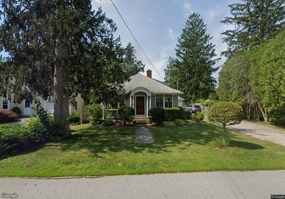 119 Alfred Drowne Rd, Barrington, RI 02806 - photo 1