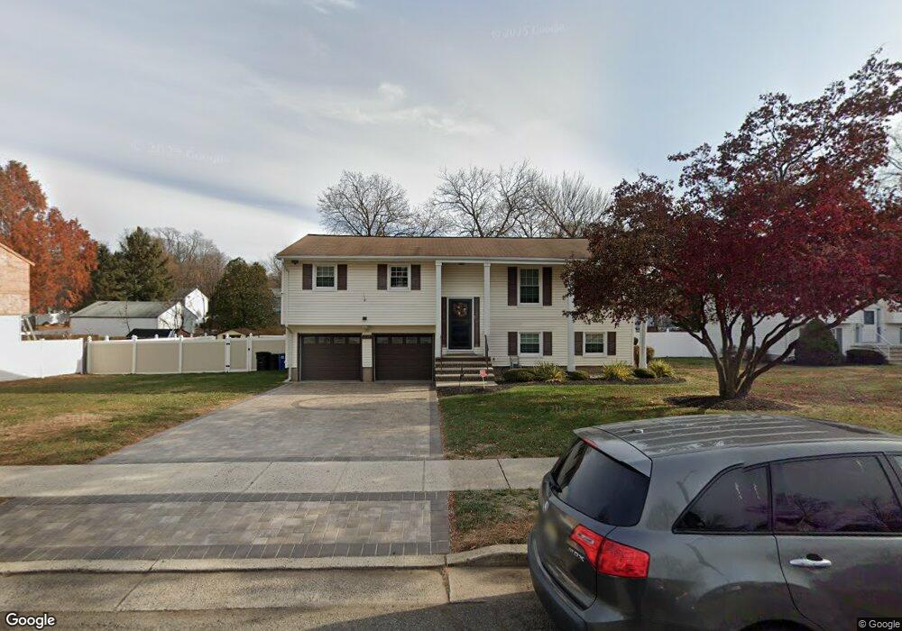 17 Mccarthy Ct, South Plainfield, NJ 07080 - photo 1