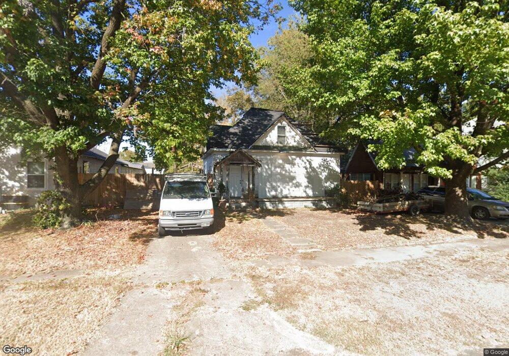 2026 Columbus St, Muskogee, OK 74401 - photo 1