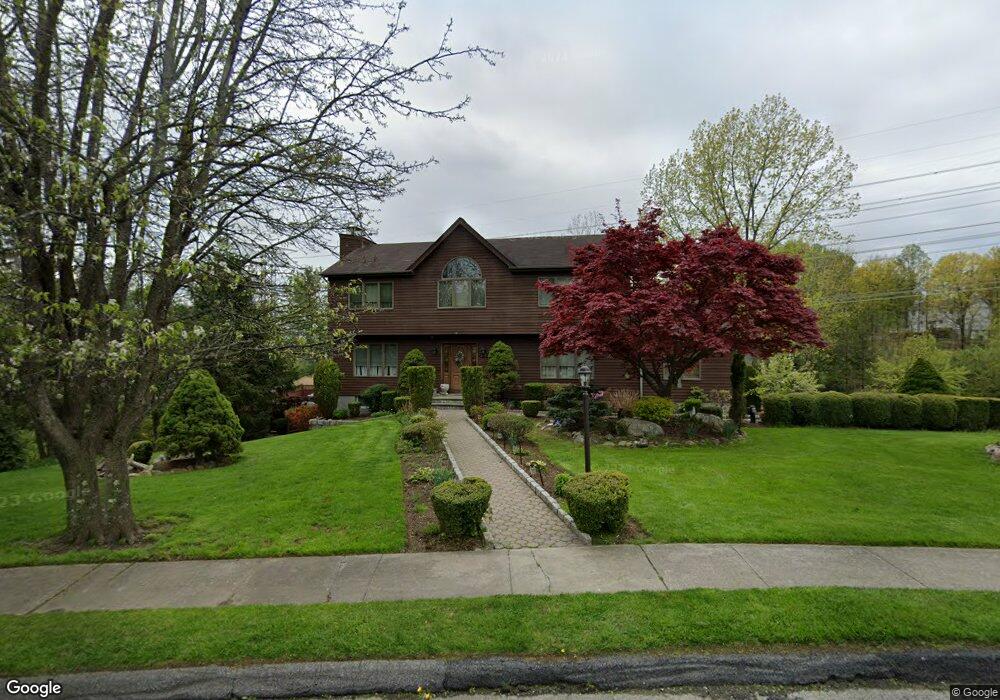 2741 Ogden Dr, Yorktown Heights, NY 10598 - photo 1