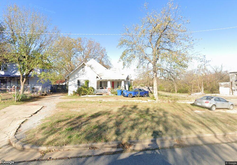 327 W Adams Ave, McAlester, OK 74501 - photo 1