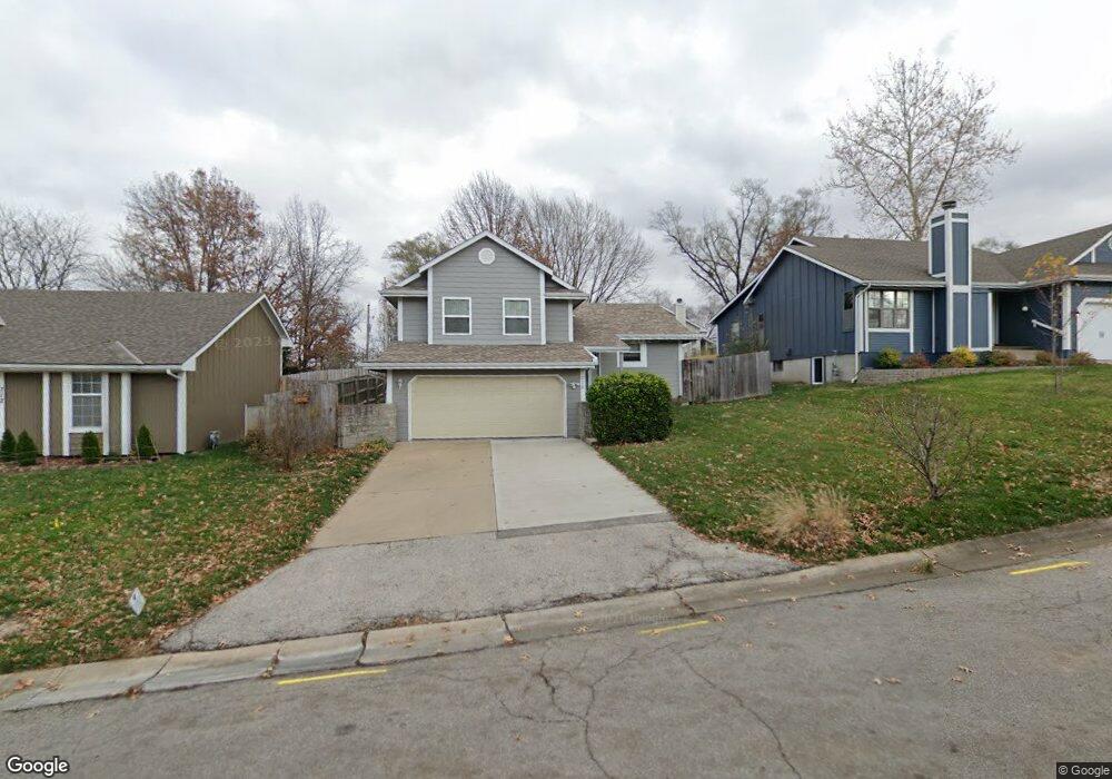 710 N 2nd St, Lansing, KS 66043 - photo 1