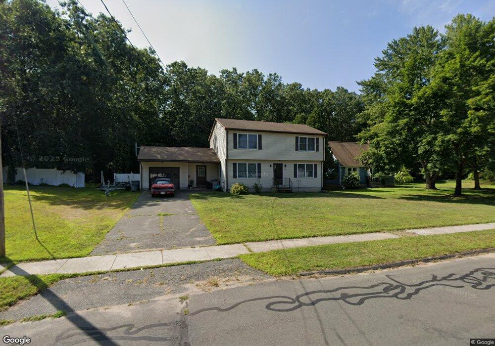 36 Lake Rd, Enfield, CT 06082 - photo 1