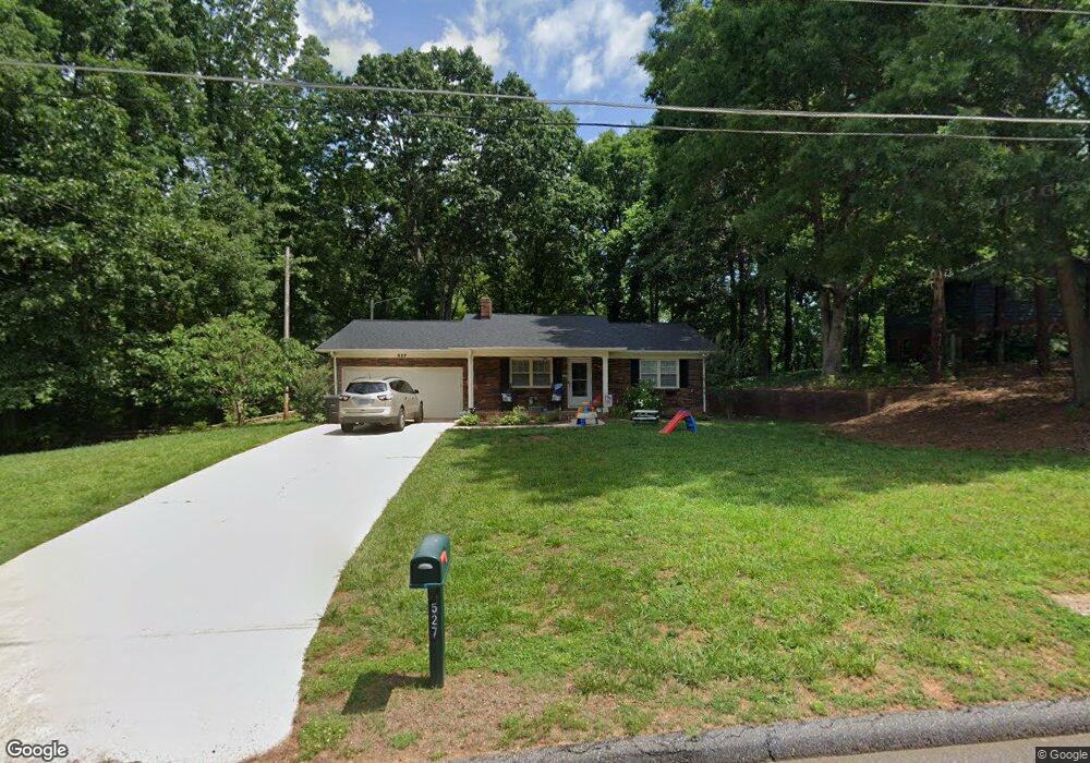 527 Whittington Place, Statesville, NC 28677 - photo 1