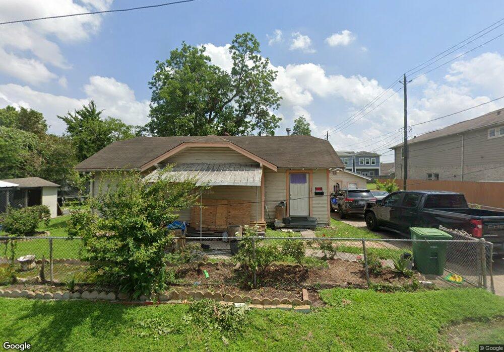 607 Coronado St, Houston, TX 77009 - photo 1