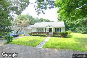 125 Taylor St, Needham Heights, MA 02494