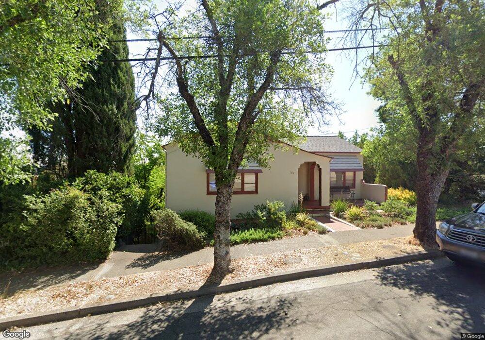 953 Magnolia Ave, Redding, CA 96001 - photo 1