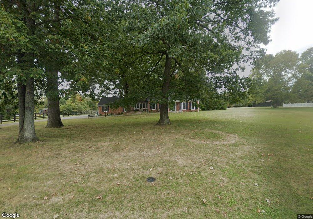 10000 Fairmount Rd, Louisville, KY 40291 - photo 1