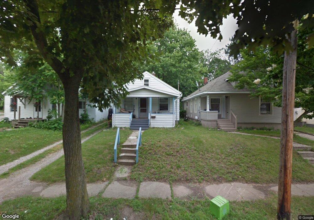 1005 Mccullough St, Lansing, MI 48912 - photo 1