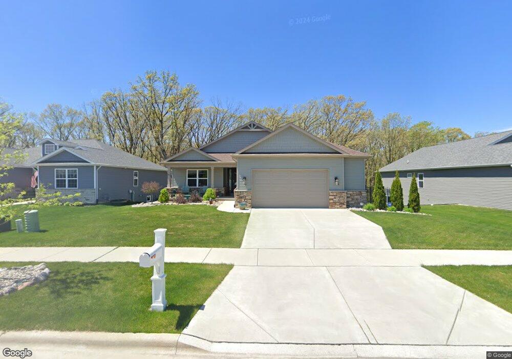 1013 Oak Grove Ct, Crown Point, IN 46307 - photo 1