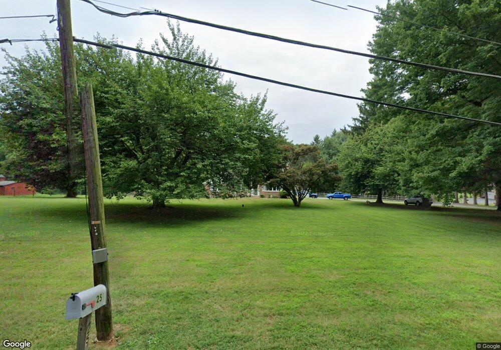 25 Skyline Dr, Glen Mills, PA 19342 - photo 1