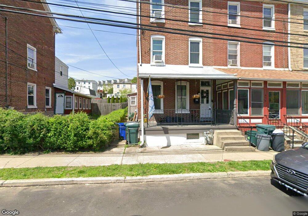 822 E Hector St, Conshohocken, PA 19428 - photo 1