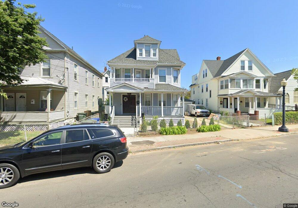 521 Connecticut Ave unit 1, Bridgeport, CT 06607 - photo 1