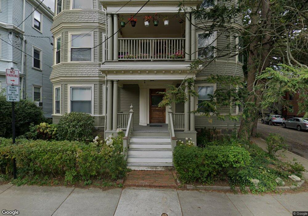 117 Kent St unit 2, Brookline, MA 02445 - photo 1