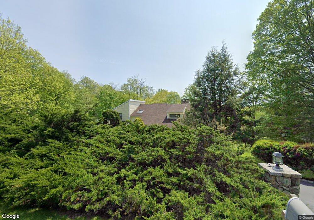 11 Soundview Farm, Weston, CT 06883 - photo 1